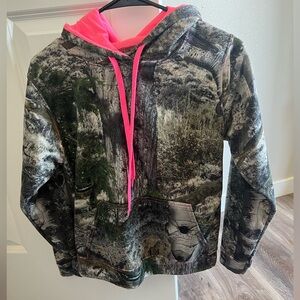 Women’s size Small Mossy Oak Hoodie